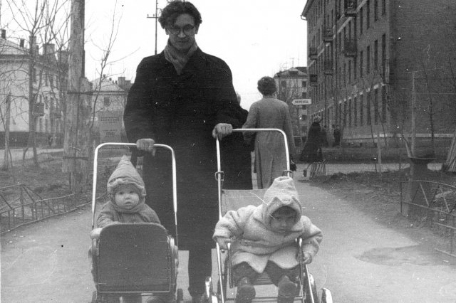 1960 - � ����������� ��������� � ������������ ����