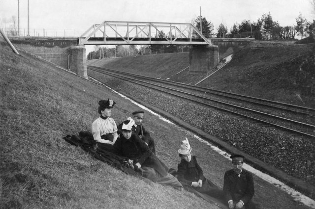 16.04.1900 - ���� ���������� ����� �������� �������� ����� ��� ������ ������������ ����������