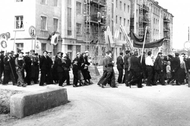 01.05.1937 - ������������ ������������
