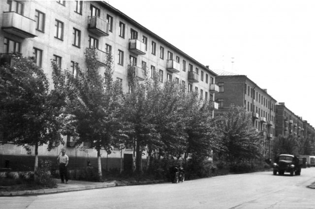 ��.1973 - ��. ������������