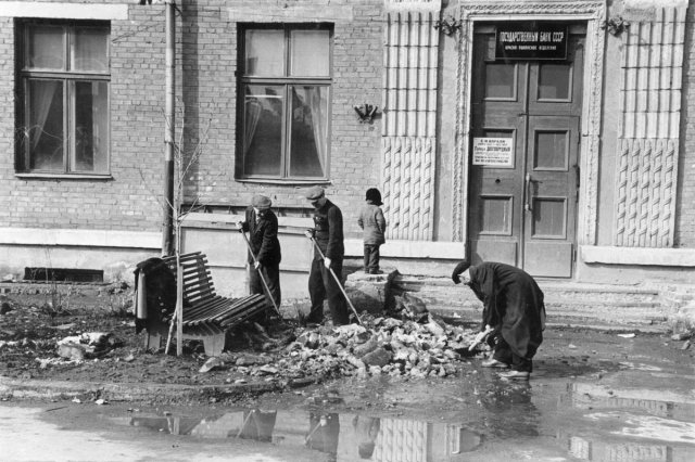20.04.1957 - � ���� ������������ 13/3