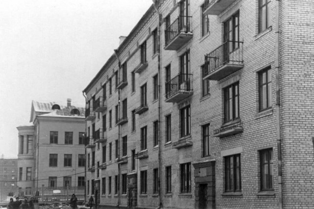 1958 - �� ����� ���� ������������ 12