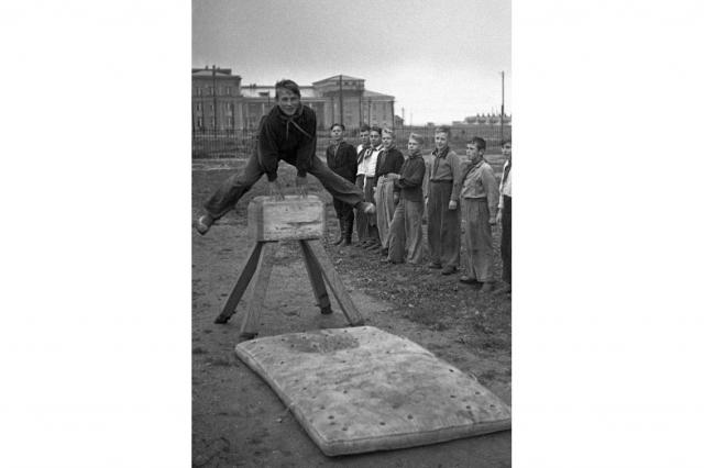 1940-� - ������ ����� "�����"