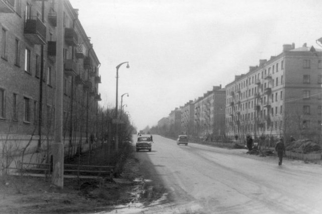 1965 - �� ����������� ���� ������������ � �������������