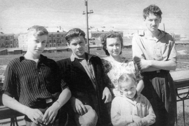 08.1955 - �� ��������� ������������