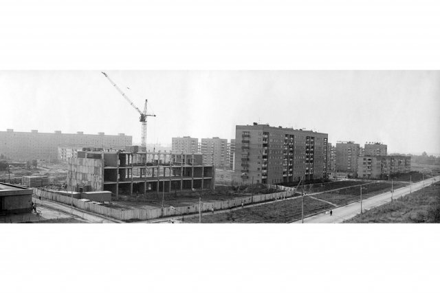 ��.1976 - ��. �������������
