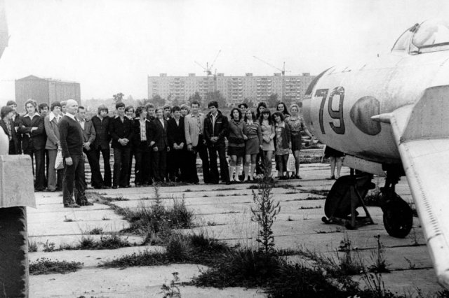 ��.1977 - �� ������ ����