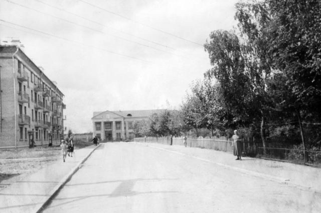 ��.1962 - ����� �����������