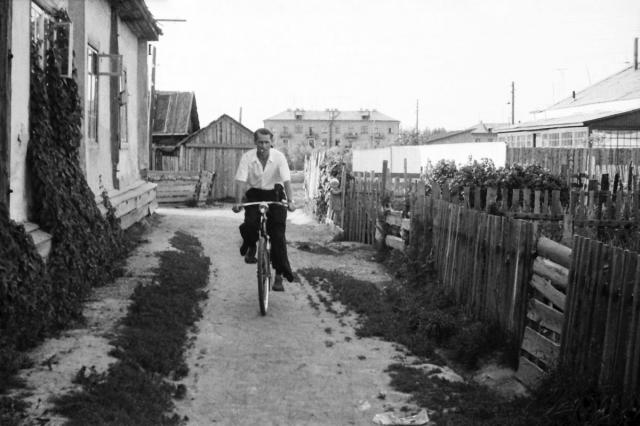 ��.1960 - � ������