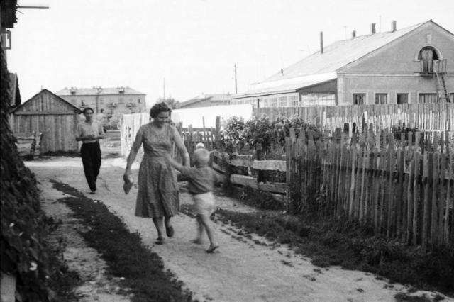 ��.1960 - � ������