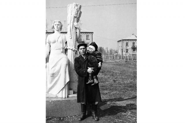 ��.1959 - � ������