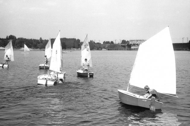 ��.1992 - ������� ������� ������ ��������� ������