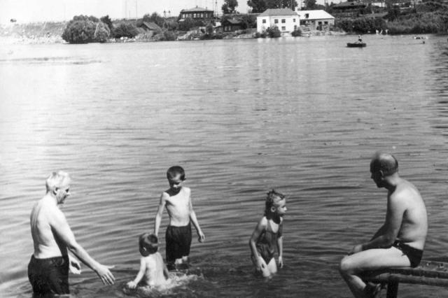 ��.1960 - � ���������� ������