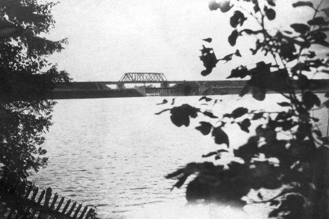 08.1937 - ��� � ���������� ������