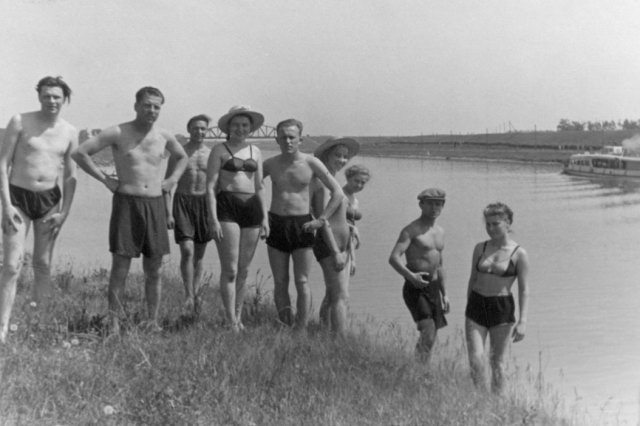 1953 - �� "������� �����"