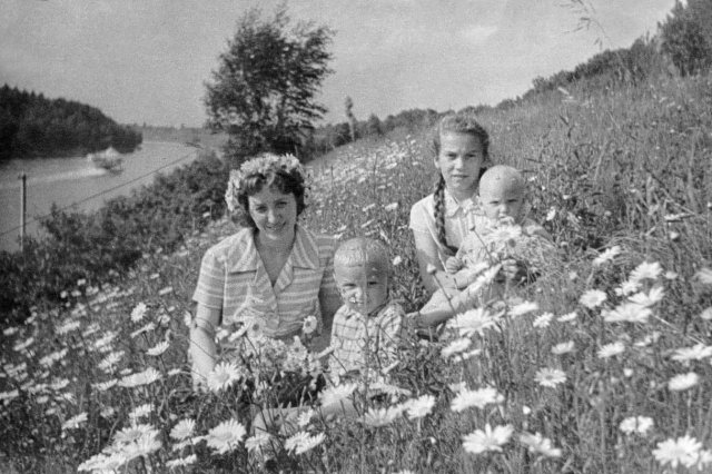 06.1961 - �� ������ ������ ��. ������ � ������ "�������� ������"