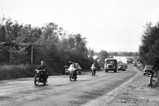 ��.1972 - ����������� ����� � ������ ������ ������