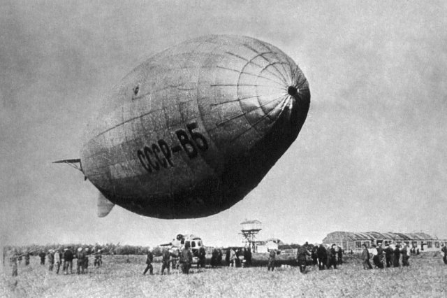 1933 - ��������� ����-�5 �� ��������� "��������������"