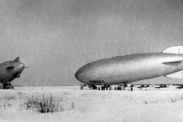 ��.1945 - ��������� "������" � ����-�12 �� ��������� ���