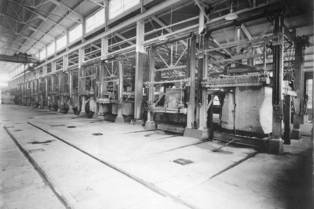 ��.1975 - ������-��������� ��� �3