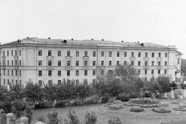 ��.1958 - ������ "�" ��������� ����