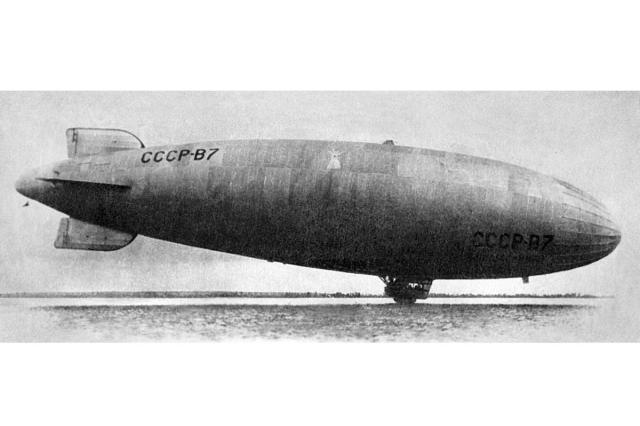 1935 - ������� ��������� ����-�7��� "����������" �� ����