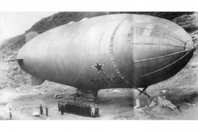 1945 - ��������� "������" �� ������� � �����������