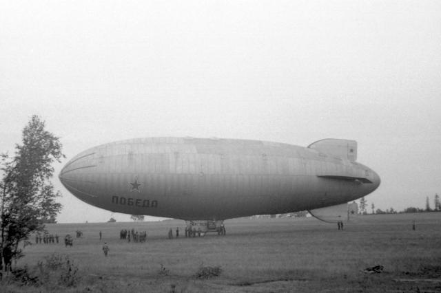 1946 - ��������� "������" �� ˸���� ���� � ������������