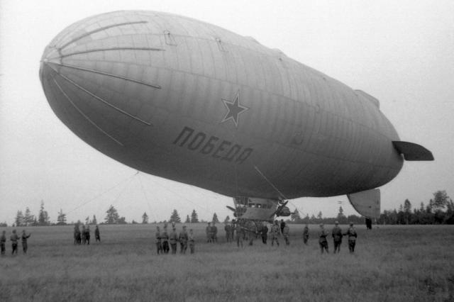 1946 - ��������� "������" �� ˸���� ���� � ������������