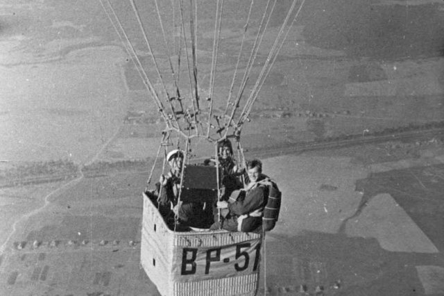 ��.1939 - ��������� �������� ����-��51, ���������� � ������ � ���������