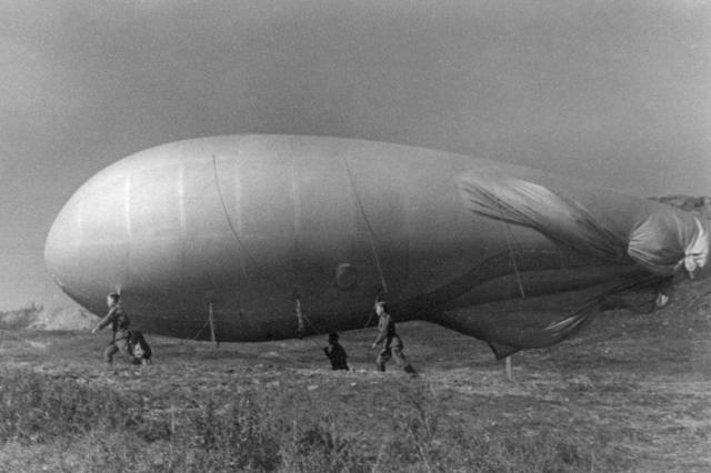10.1943 - �������� ����������� �� �����
