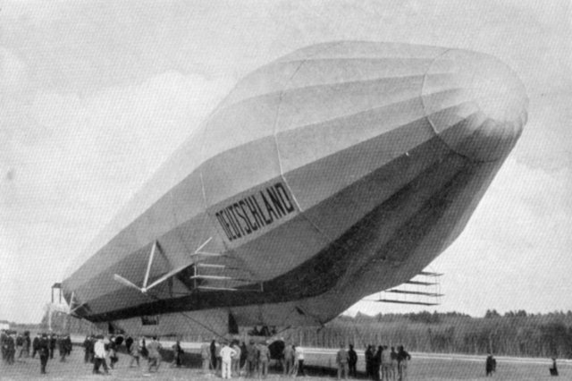 1910 - ���������� ������� ��������� ��������� LZ-7 "Deutschland"