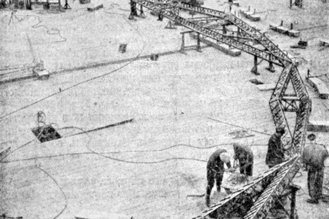 1928 - ���������� ������� ��������� LZ-127 "Graf Zeppelin" � �������� ���������