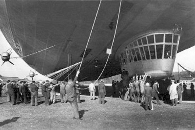 1936 - ������� ��������� LZ-129 "����������"