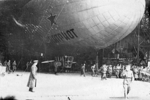 ��.1947 - ����� ��������� "�������" �� �������