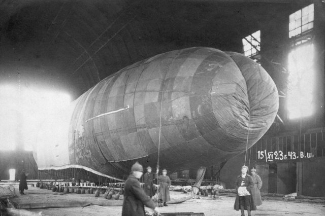 1923 - ���������� �������� ��������� "VI �������" � �������
