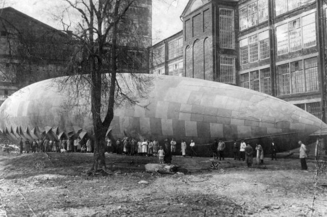 1924 - �������� �������� ��������� "���������� �����-��������"