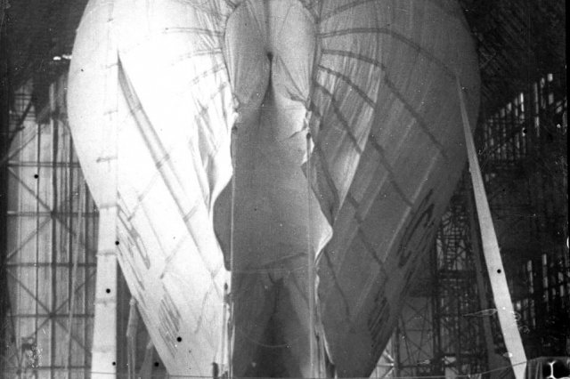 1935 - �������� ��������� ����-�7 "����������" � ������� "��������������"