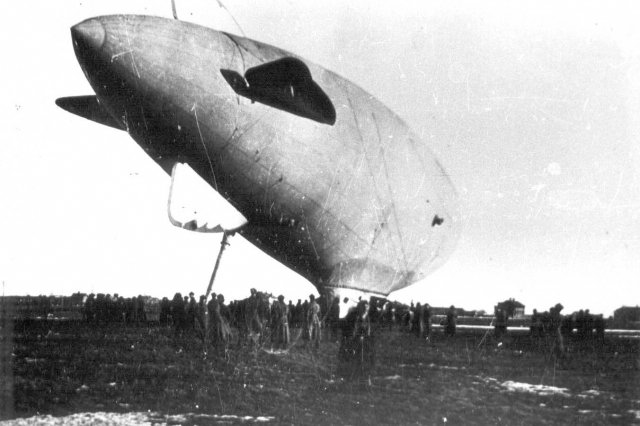 ��.1933 - ��������� ����-�1 �� �������
